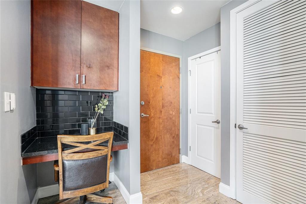 860 PEACHTREE Street NE Unit 2417