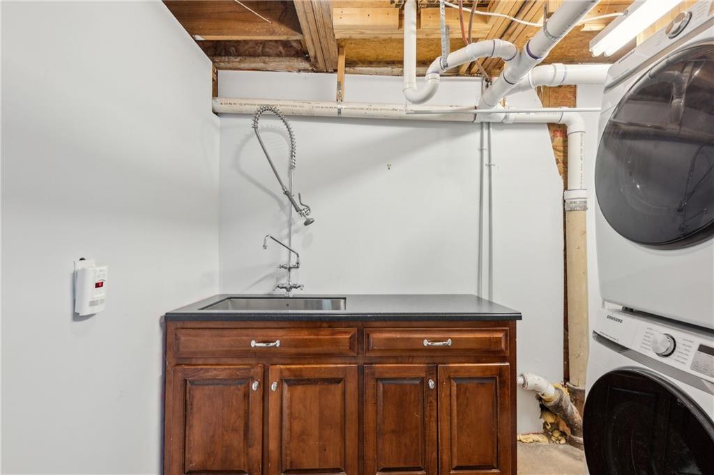 185 E Wesley Road NE