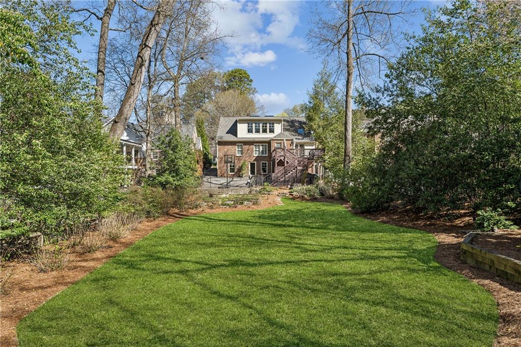 185 E Wesley Road NE