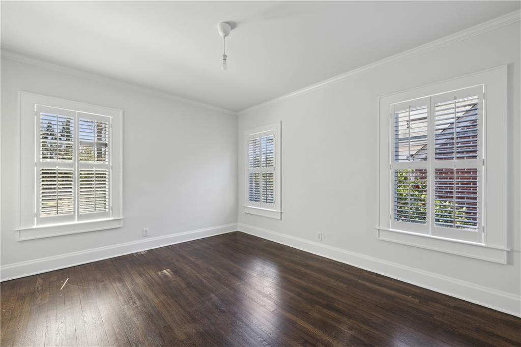 185 E Wesley Road NE