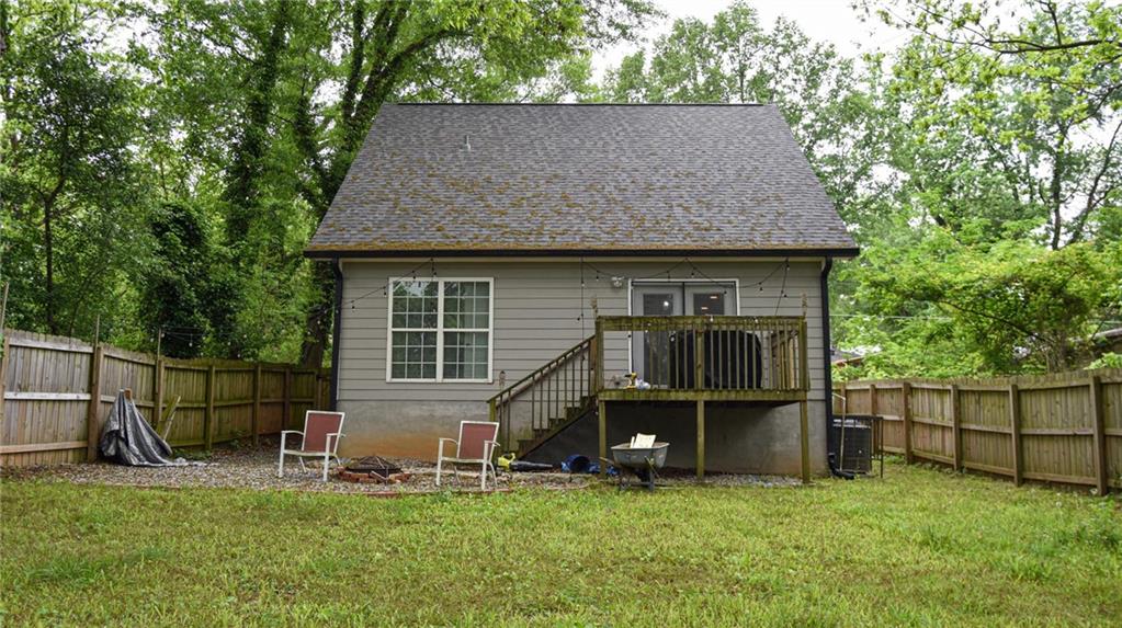 1223 Bridges Avenue SW