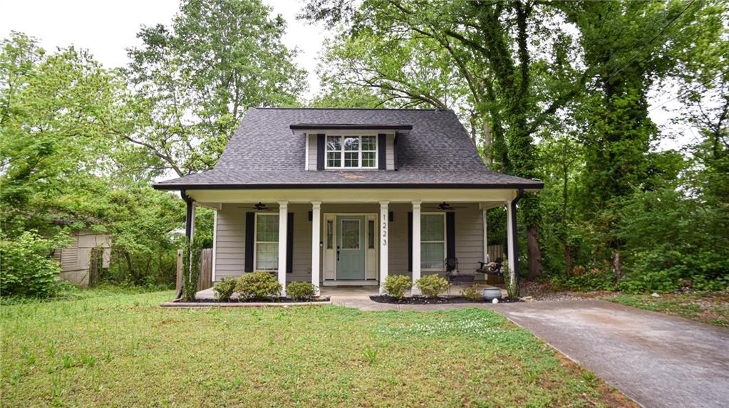 1223 Bridges Avenue SW