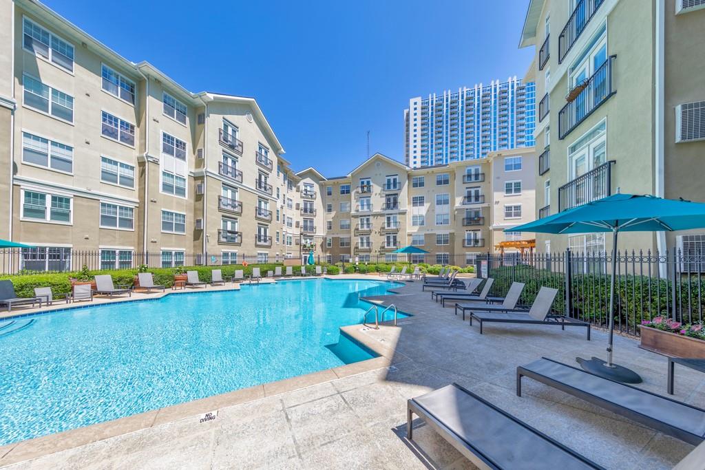800 Peachtree Street NE Unit 1426