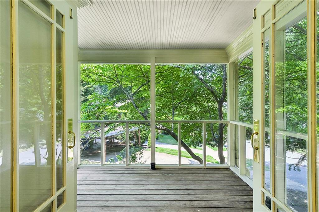 1500 N Highland Avenue NE