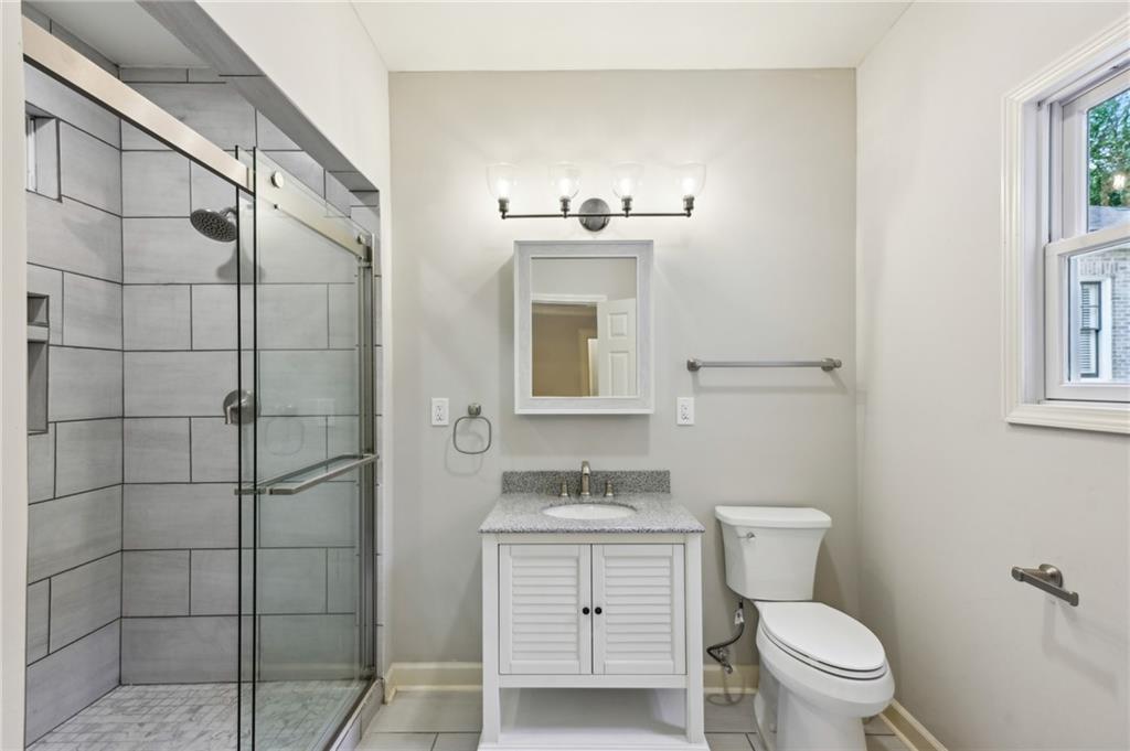 1500 N Highland Avenue NE