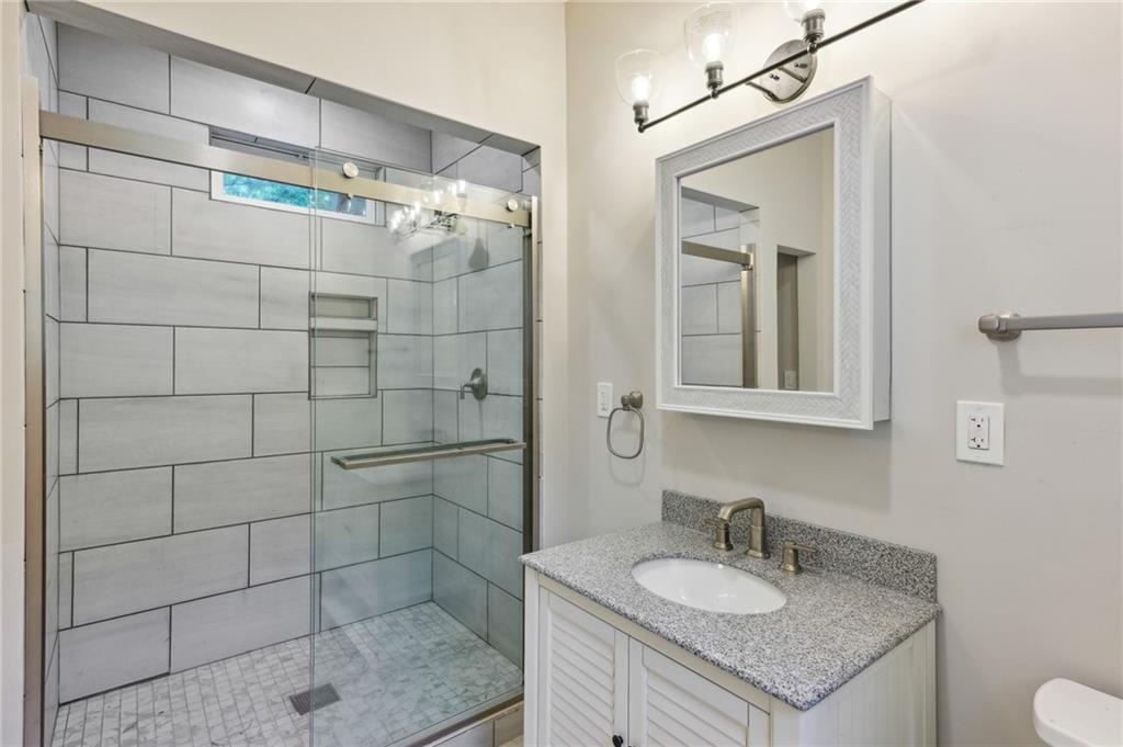 1500 N Highland Avenue NE