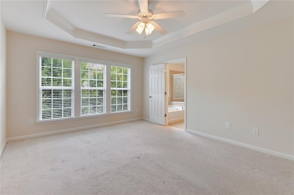 366 Ardmore Court NW