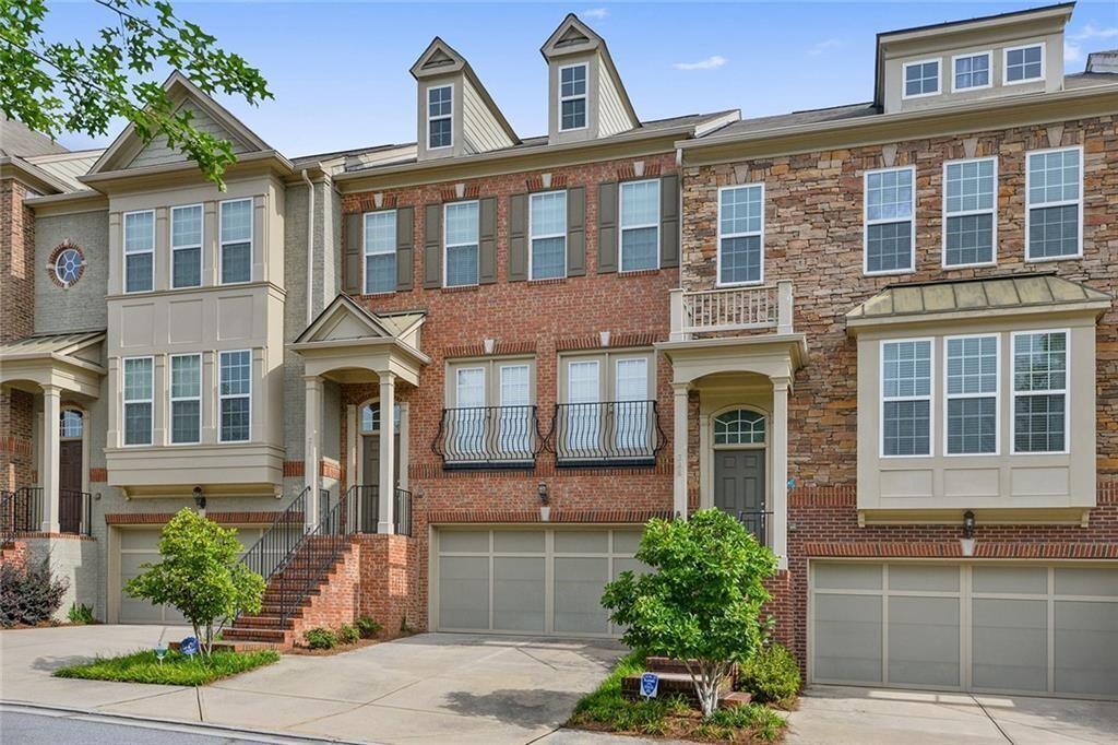 366 Ardmore Court NW