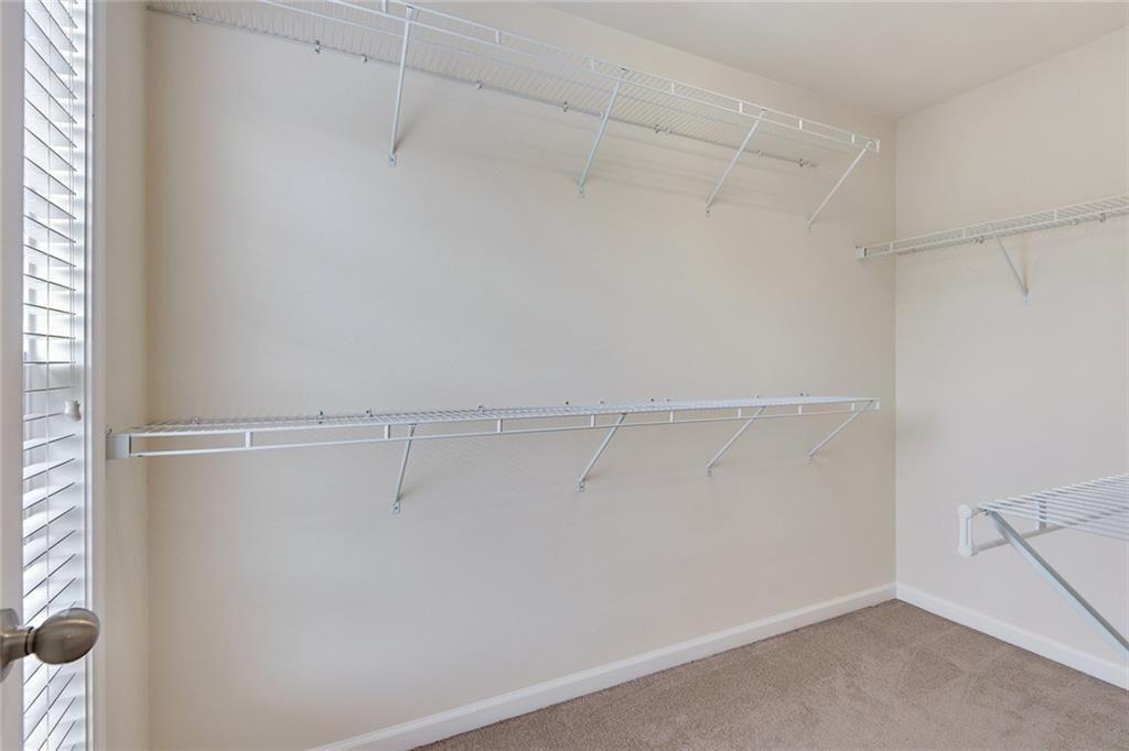 366 Ardmore Court NW