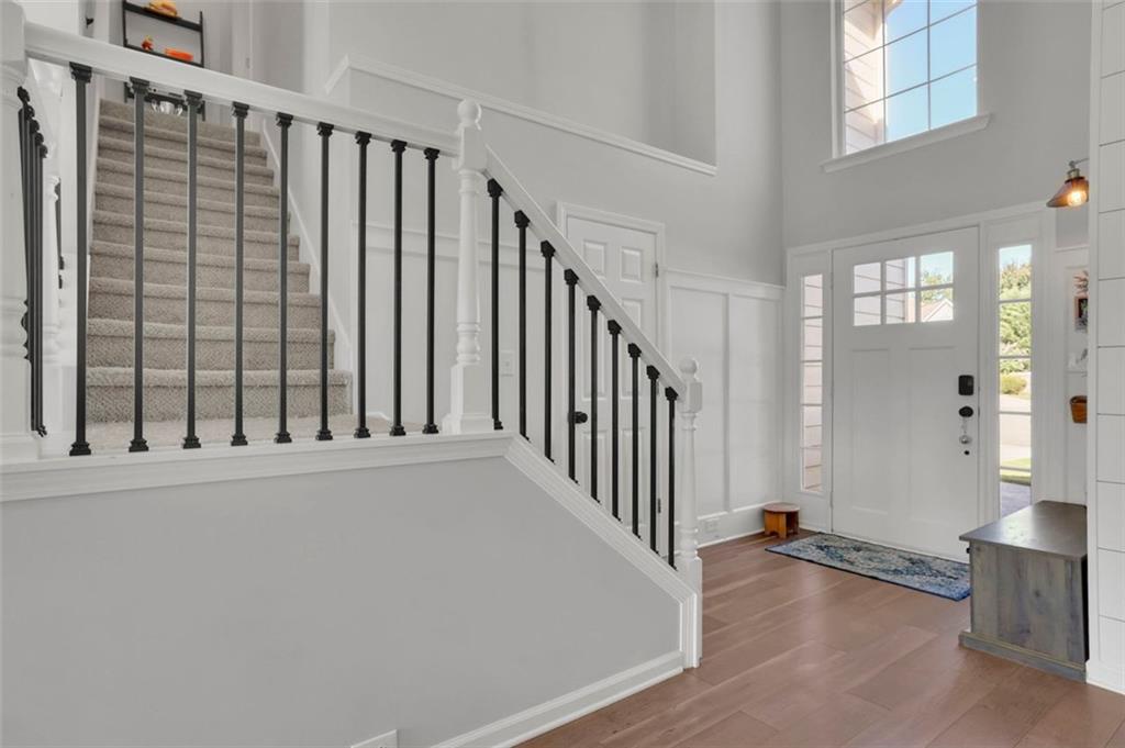 1025 AMBER LEAF Court