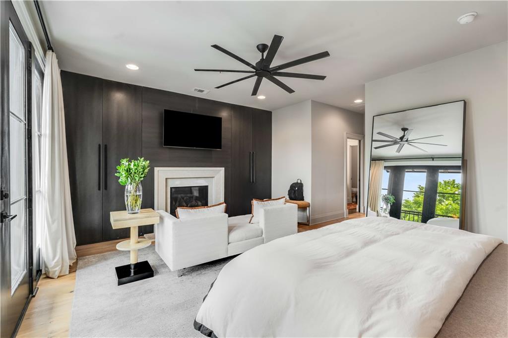 661 Auburn Avenue NE Unit 16