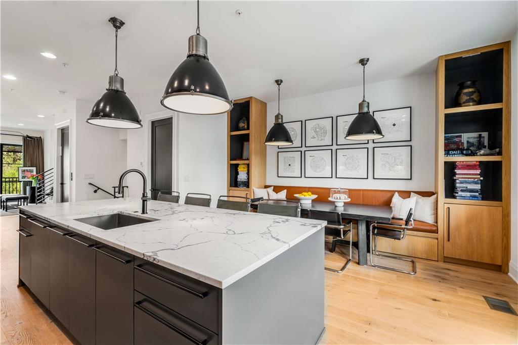 661 Auburn Avenue NE Unit 16