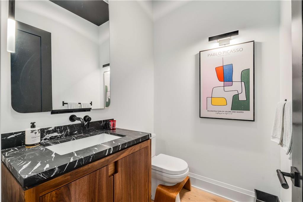 661 Auburn Avenue NE Unit 16