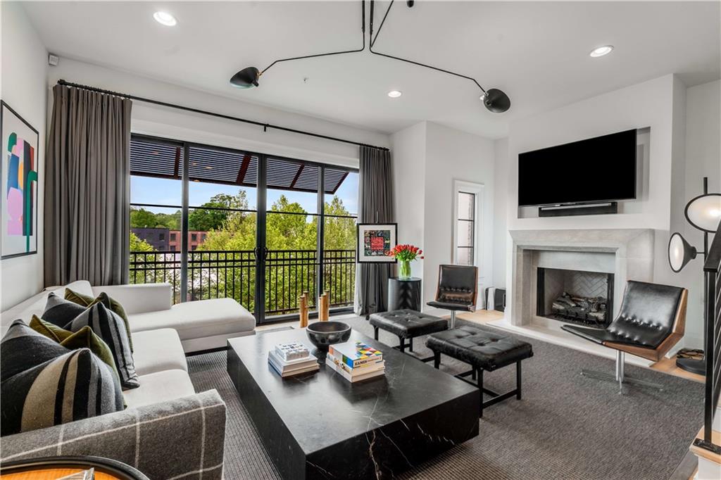 661 Auburn Avenue NE Unit 16