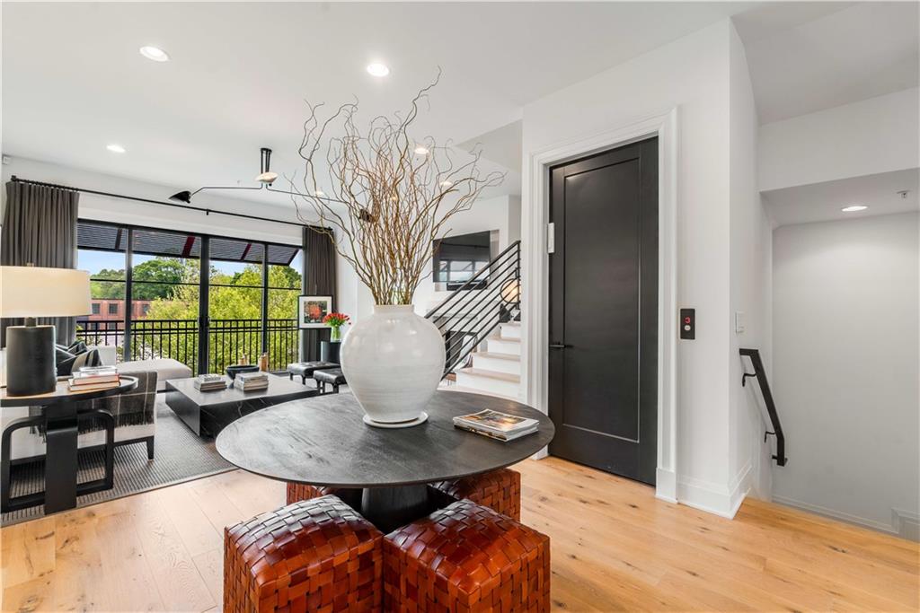 661 Auburn Avenue NE Unit 16