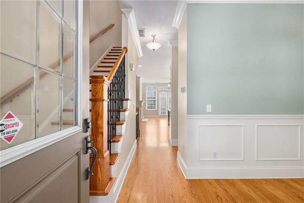 1420 Briarhaven Trail NE