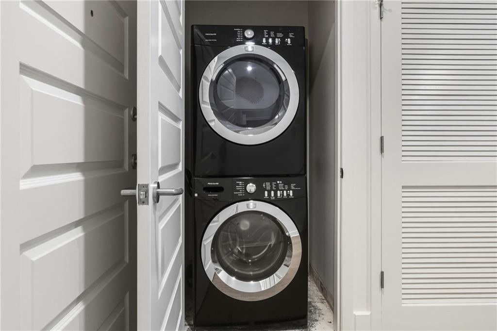 1080 Peachtree Street NE Unit 1501