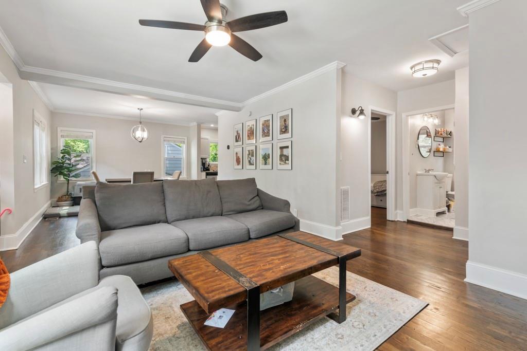 1759 N Olympian Way SW