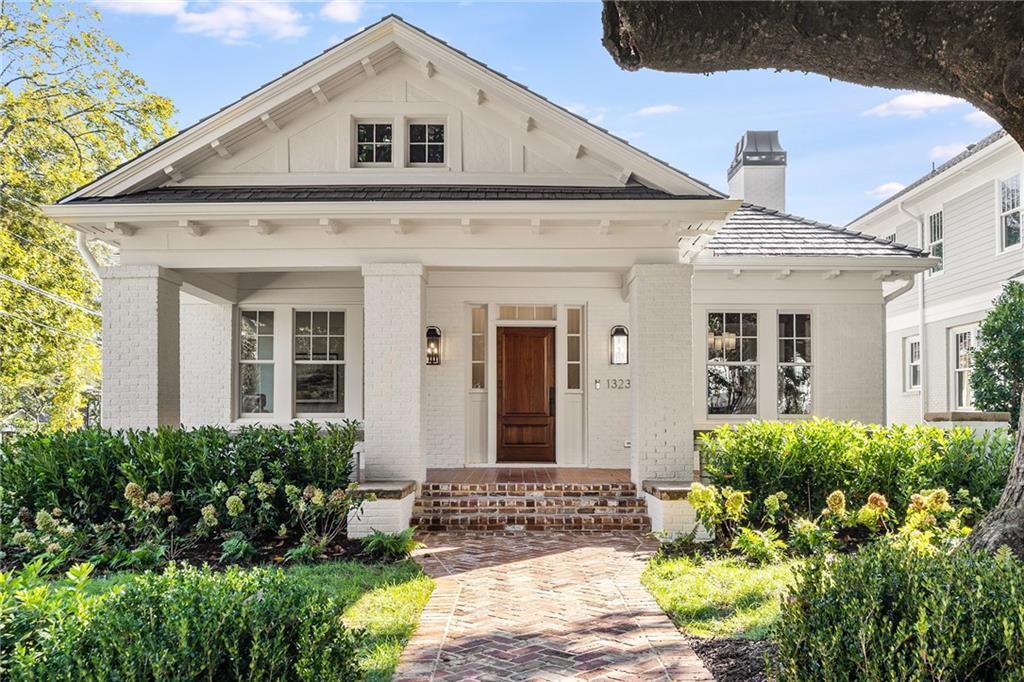 1323 N Highland Avenue NE