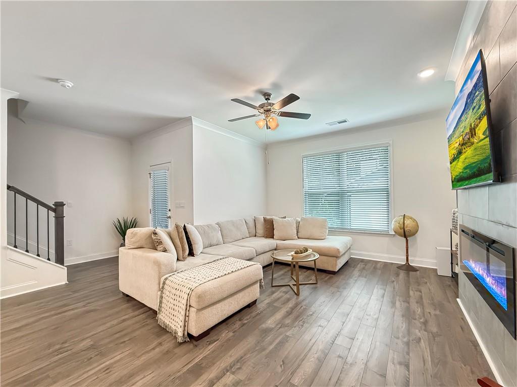 1160 Kendron Lane Unit 16