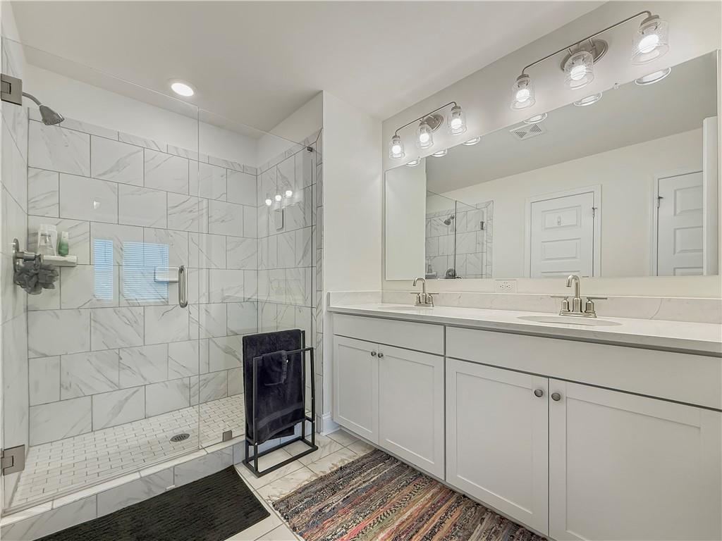 1160 Kendron Lane Unit 16