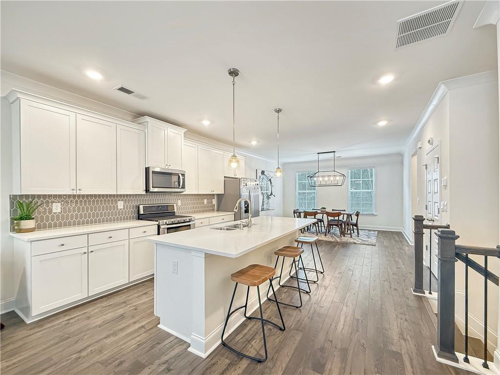 1160 Kendron Lane Unit 16