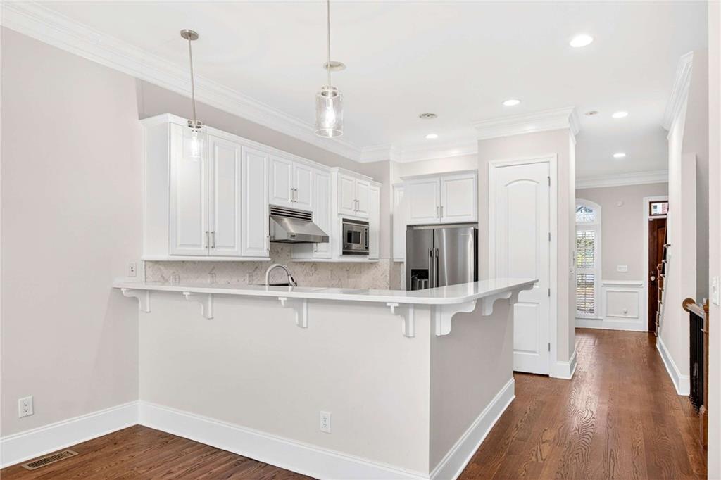 841 Inman Village Parkway NE