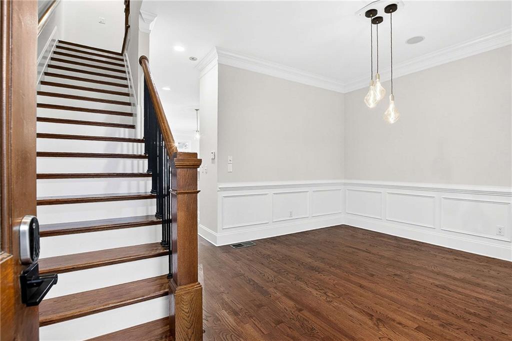 841 Inman Village Parkway NE