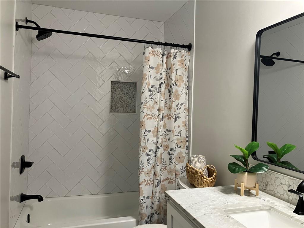 1120 Northpoint Trace