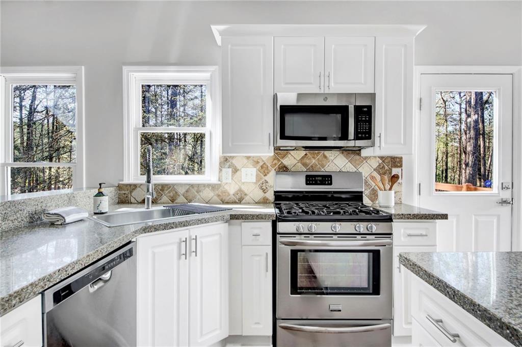 1120 Northpoint Trace