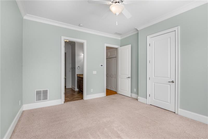 1420 Briarhaven Trail NE