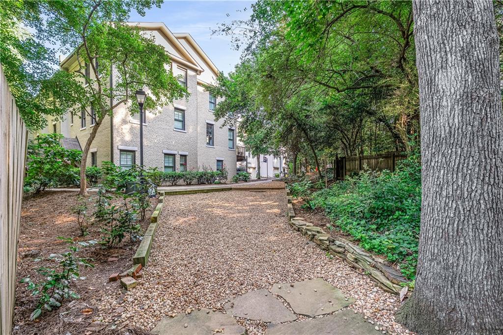 108 Knob Hills Circle