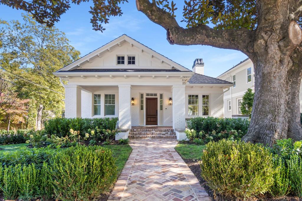 1323 N Highland Avenue NE