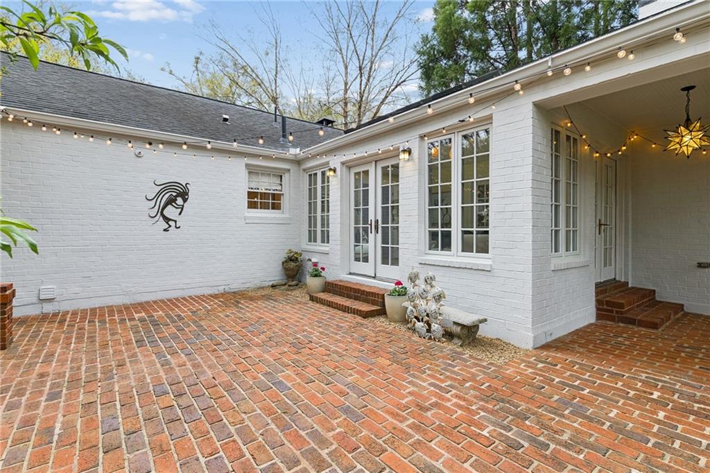 1248 Zimmer Drive NE