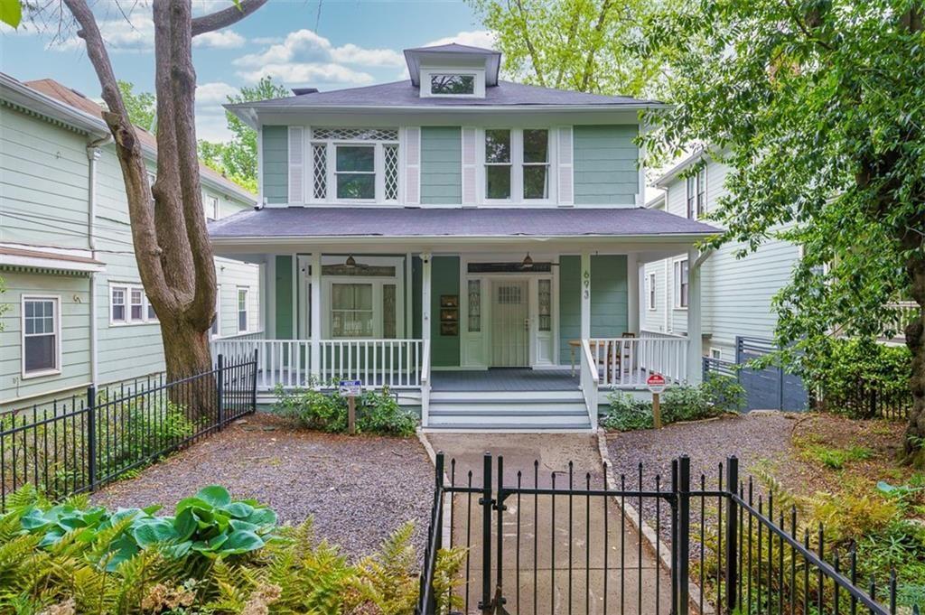 693 Myrtle Street NE Unit 2