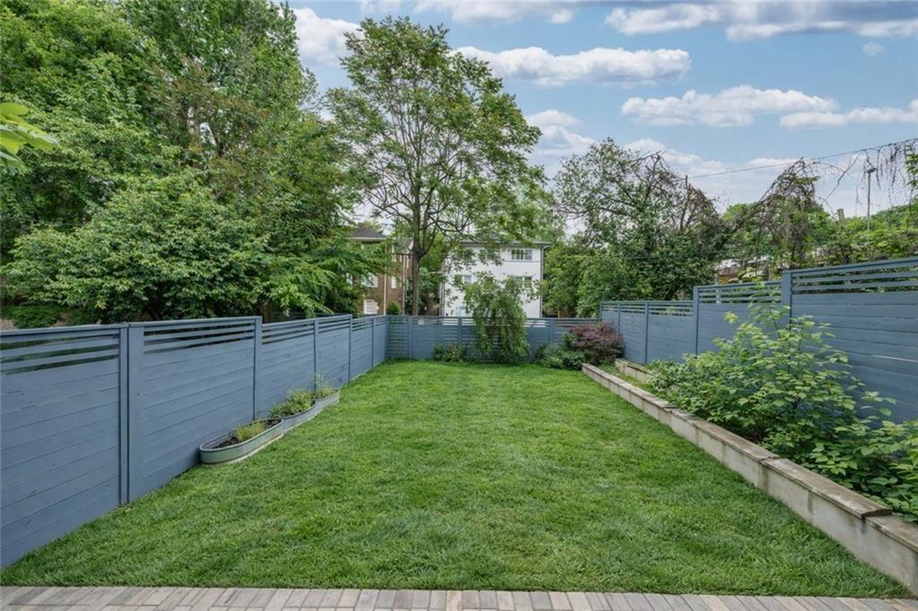 693 Myrtle Street NE Unit 2