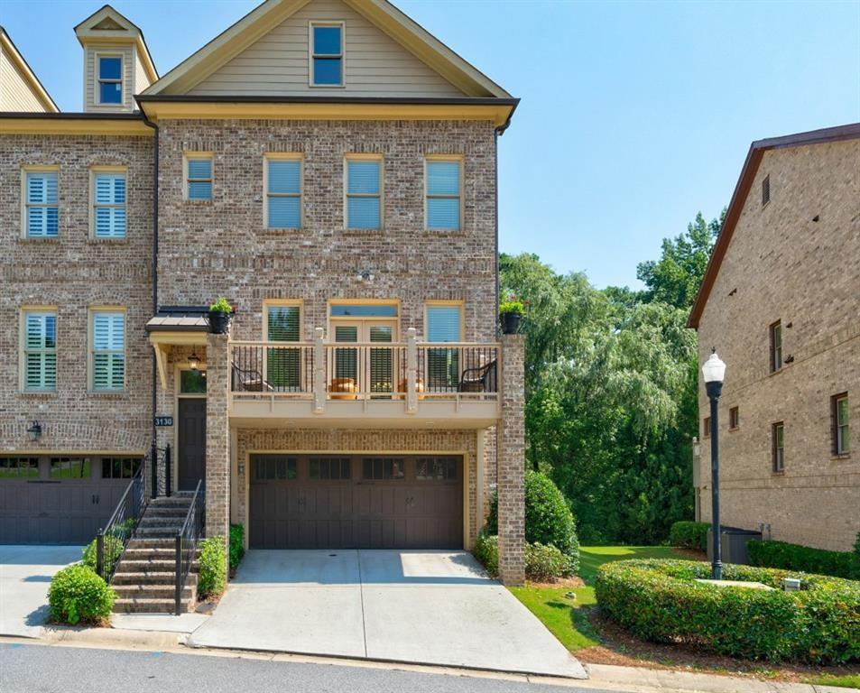 3130 Chestnut Woods Drive