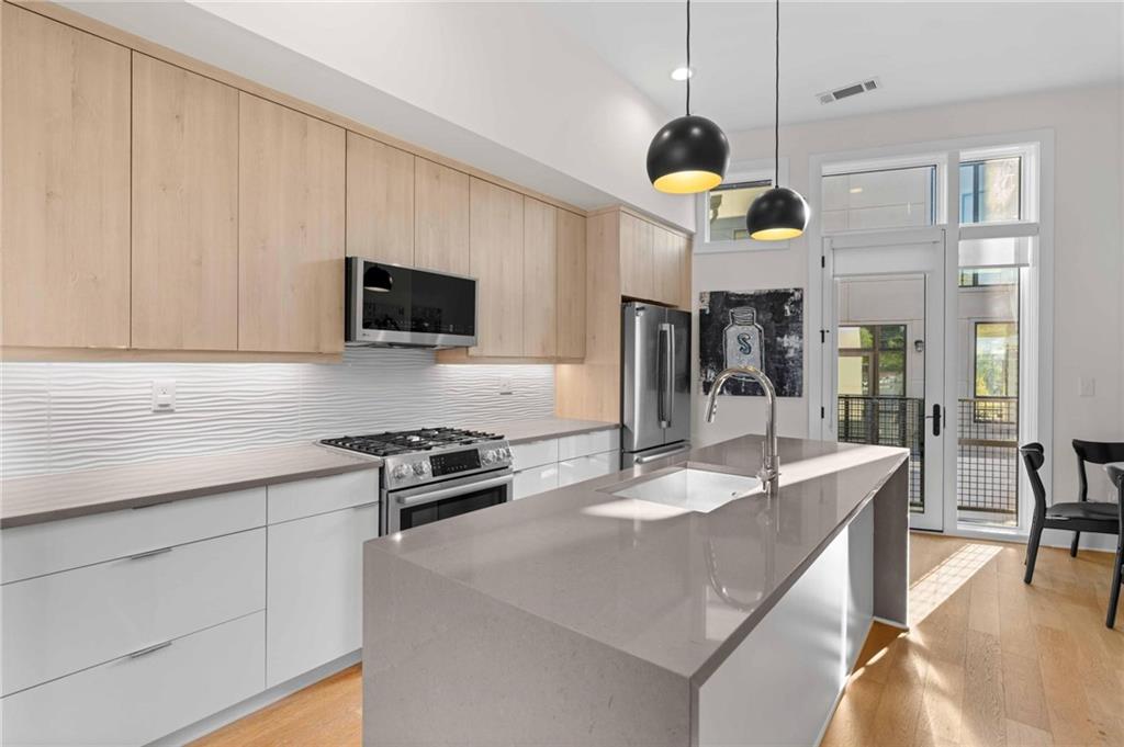 15 Daniel Street SE Unit 1