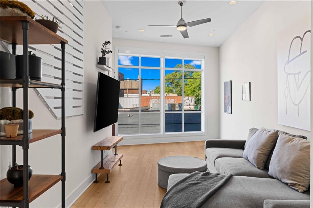 15 Daniel Street SE Unit 1
