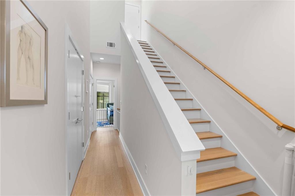 15 Daniel Street SE Unit 1