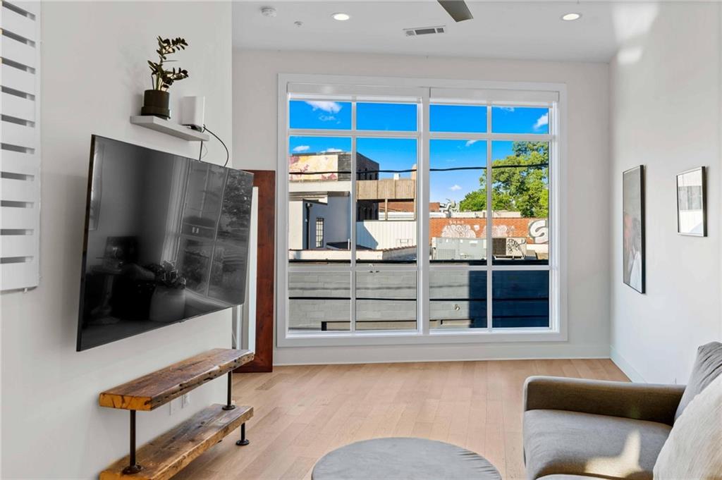 15 Daniel Street SE Unit 1
