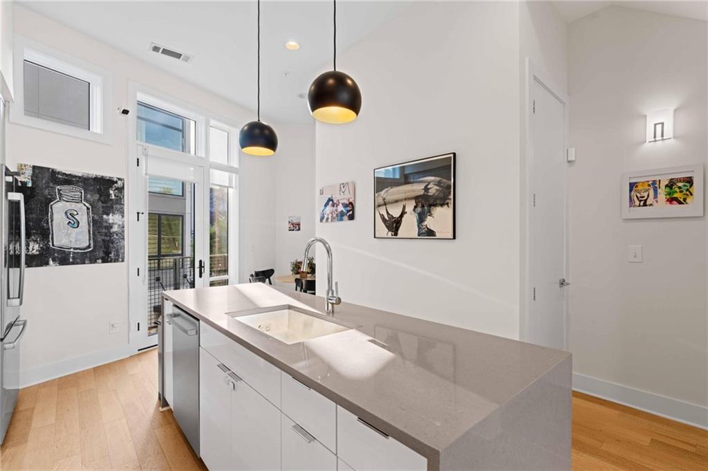 15 Daniel Street SE Unit 1