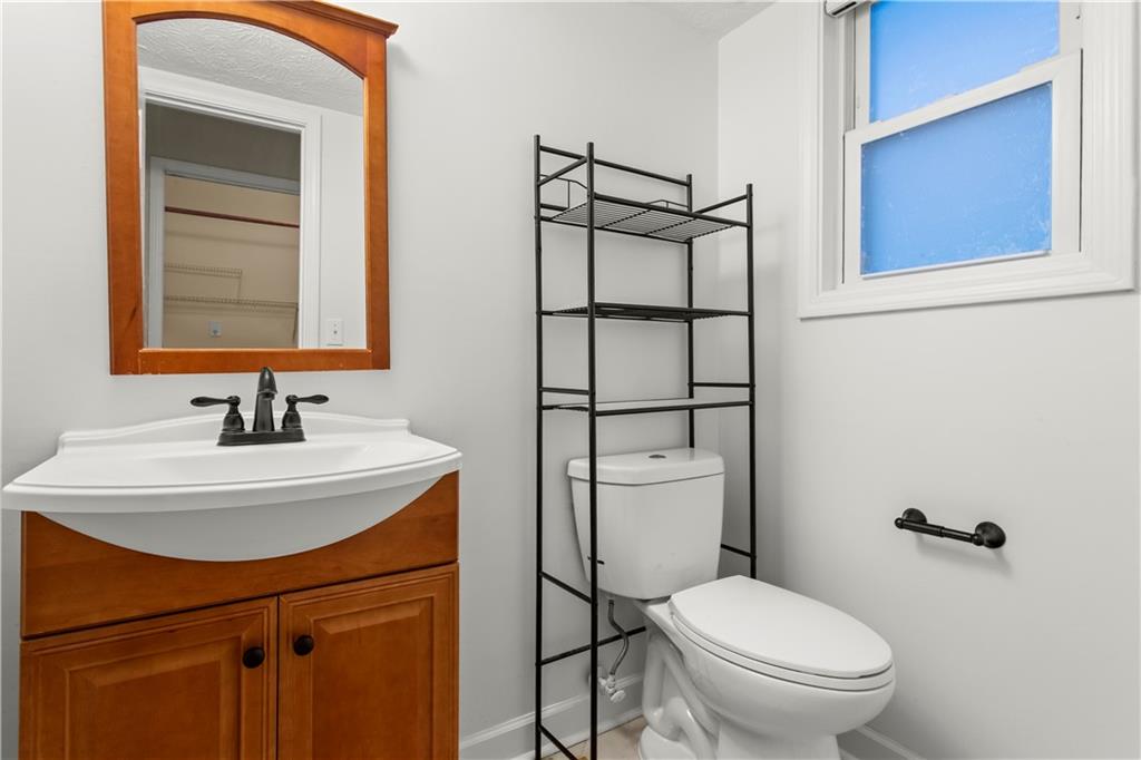 597 Cascade Drive SW