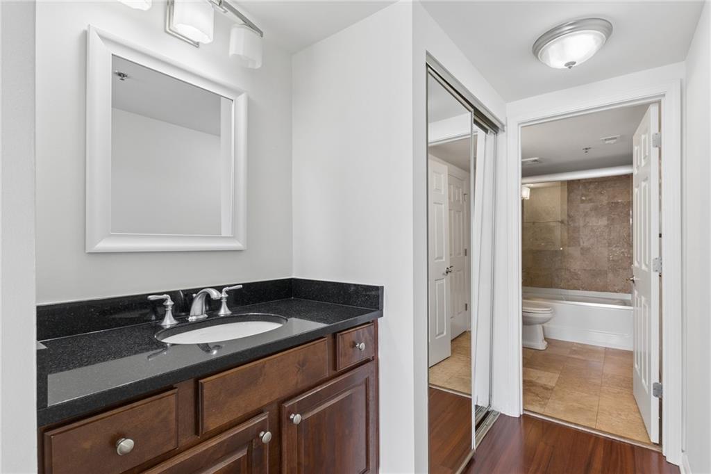 275 13th Street NE Unit 709