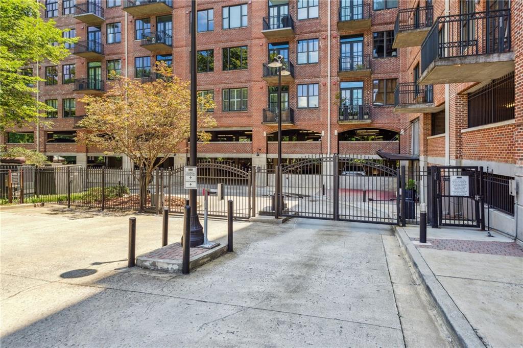 3235 Roswell Road NE Unit 821