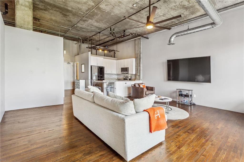 3235 Roswell Road NE Unit 821
