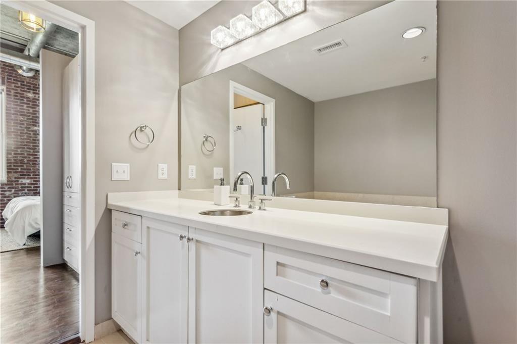 3235 Roswell Road NE Unit 821