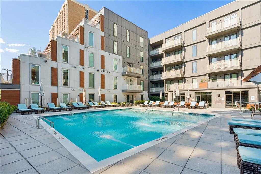 775 Juniper Street NE Unit 319