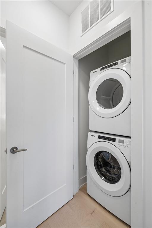 775 Juniper Street NE Unit 319
