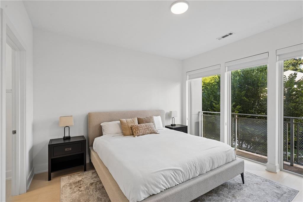 775 Juniper Street NE Unit 319
